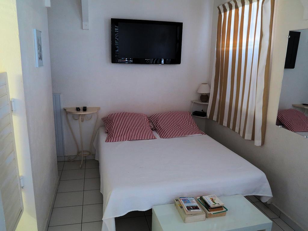Bungalow Soleil Sainte-Anne  Δωμάτιο φωτογραφία